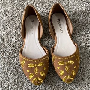 Restricted Women’s Flats